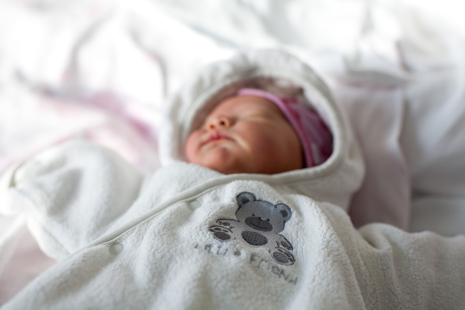 Heute war auschecken im Hotel und einchecken zu Hause angesagt. Uhh, wie aufregend aber auch echt schön. Für Lilly war es nun auch Zeit das erst mal sich richtig dick anzuziehen, nach draussen zu gehen und in eine Wohnung zu kommen die nur 10 Grad Raumtemperatur hat. Aber bisher ist alles glatt gelaufen. :) Heute war auschecken im Hotel und einchecken zu Hause angesagt. Uhh, wie aufregend aber auch echt schön. Für Lilly war es nun auch Zeit das erst mal sich richtig dick anzuziehen, nach draussen zu gehen und in eine Wohnung zu kommen die nur 10 Grad Raumtemperatur hat. Aber bisher ist alles glatt gelaufen. :)